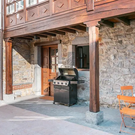 La Casa De La Riba